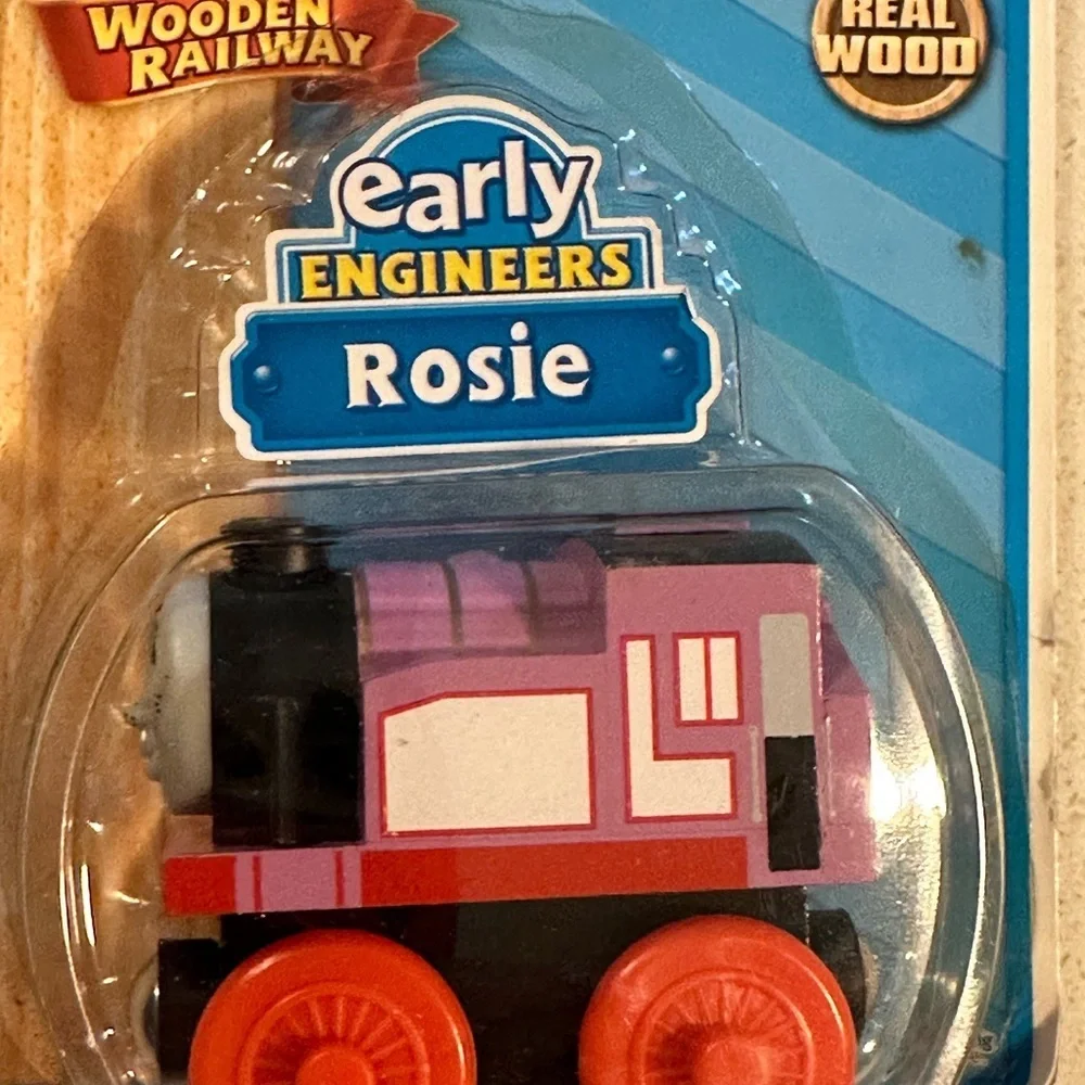 NIB “ROSIE” Thomas The Train Made By Tomy In Original Packaging 18 months +